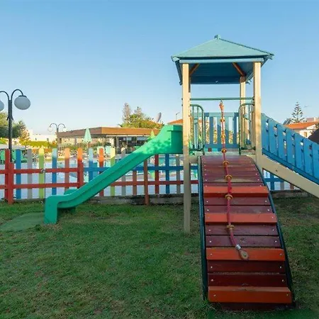 Iolida Village Water Park מלון Agia Marina