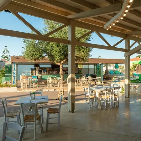 Iolida Village Water Park 酒店
